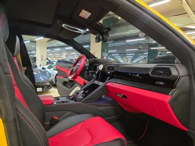 Lamborghini Urus 2022, 21132 км, за 289900000 KRW