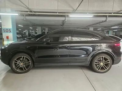 Porsche Cayenne 2021, 100000 км, за 66000000 KRW