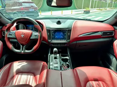 Maserati Levante 2019, 120000 км, за 198000 CNY - фото 6