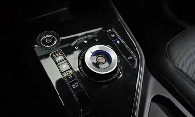 Kia Niro 2024, 7110 км, за 29600000 KRW - фото 9
