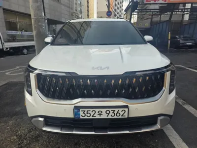 Kia Canival · 2025 год