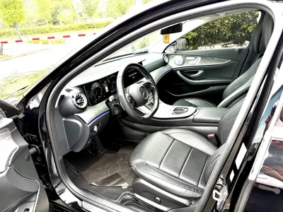 Mercedes-Benz E-Class 2022, 38000 км, за 160799 CNY - фото 8