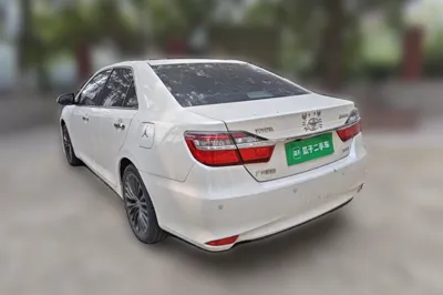 Toyota Camry 2016, 65700 км, за 66044.48 CNY