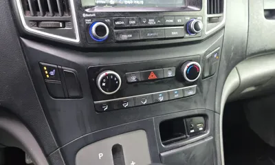 Hyundai Starex 2018, 307444 км, за 5900000 KRW - фото 17