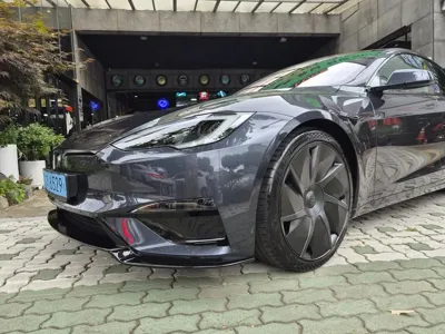 Tesla Model S · 2026 год