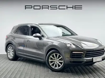 Porsche Cayenne 2020, 40000 км, за 375000 CNY