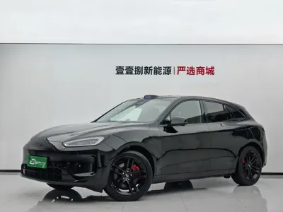 AITO 问界 AITO M5 · 2025 год