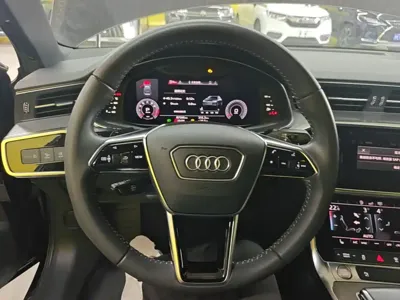 Audi A6L 2020, 87500 км, за 169400 CNY - фото 11