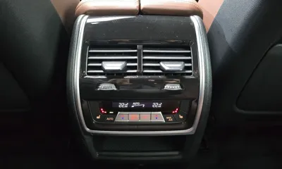 BMW X6 2024, 40415 км, за 103900000 KRW - фото 29
