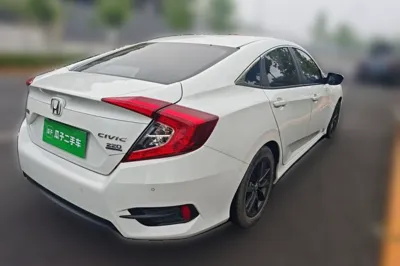Honda Civic 2019, 24500 км, за 76327.6 CNY - фото 4
