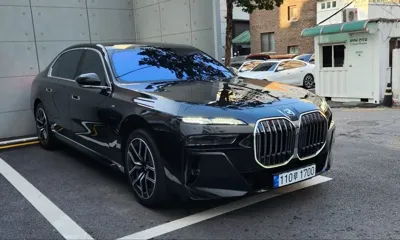 BMW 7-Series · 2025 год