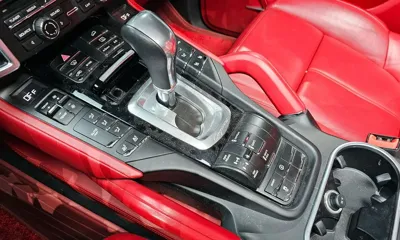 Porsche Cayenne 2016, 140629 км, за 34400000 KRW - фото 9
