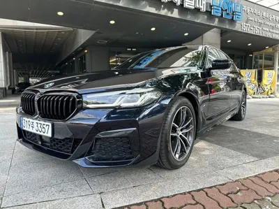 BMW 5-Series · 2023 год