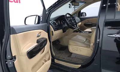 Kia Canival 2019, 203065 км, за 8600000 KRW - фото 10