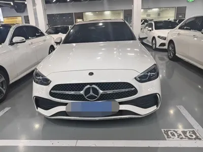 Mercedes-Benz C-Class 2023, 40000 км, за 137200 CNY
