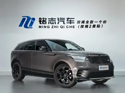 Land Rover Velar 2022, 37600 км, за 219899 CNY