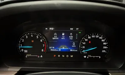 Ford Explorer 2020, 75123 км, за 26900000 KRW - фото 8
