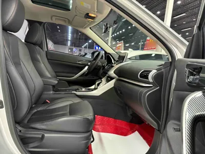 Mitsubishi Eclipse Cross 2019, 65500 км, за 83322.71 CNY - фото 12