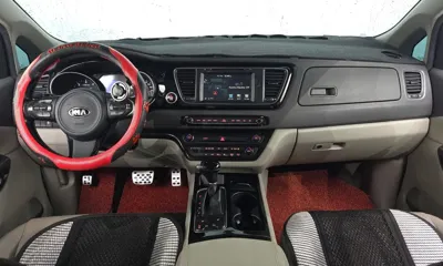 Kia Canival 2015, 205967 км, за 7500000 KRW - фото 7