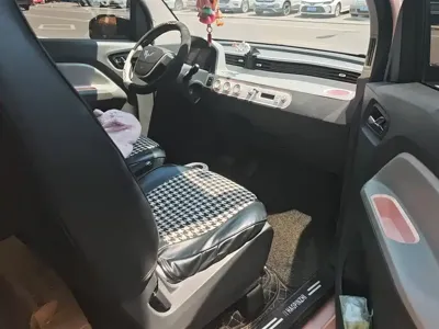 Wuling MINIEV 2022, 33400 км, за 18000 CNY - фото 8