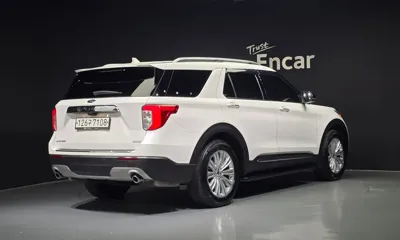 Ford Explorer 2020, 41675 км, за 28500000 KRW - фото 2