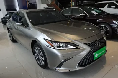 Lexus ES 2021, 24500 км, за 189395.11 CNY - фото 3