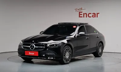 Mercedes-Benz C-Class · 2023 год