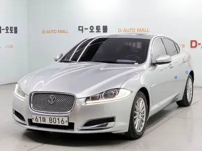 Jaguar XF · 2013 год