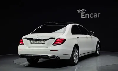 Mercedes-Benz E-Class 2019, 74994 км, за 30900000 KRW