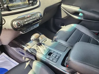 Kia Sorento 2015, 90177 км, за 14900000 KRW - фото 9