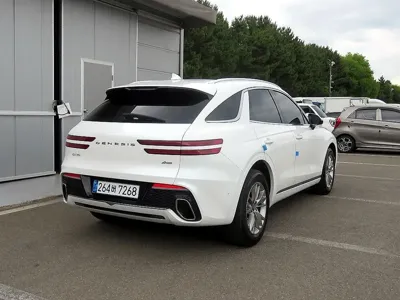 Genesis GV70 2023, 64439 км, за 38300000 KRW
