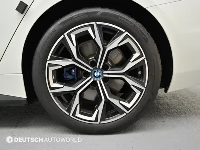 BMW i4 2024, 21476 км, за 52900000 KRW - фото 5