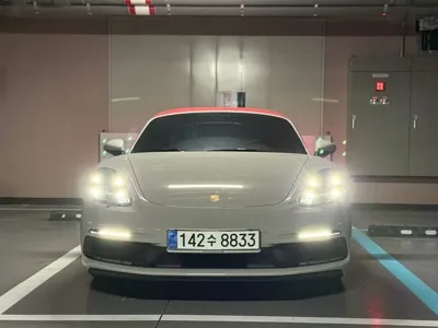 Porsche 718 · 2023 год