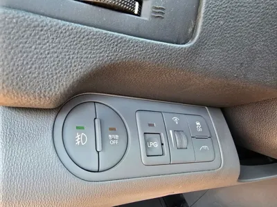 Hyundai Starex 2019, 54180 км, за 19900000 KRW - фото 16