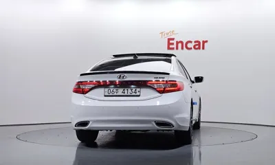 Hyundai Grandeur 2012, 223593 км, за 4500000 KRW