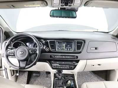 Kia Canival 2015, 143150 км, за 10900000 KRW - фото 5