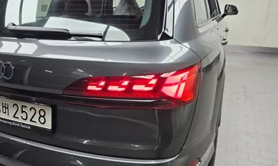 Audi SQ7 2026, 26 км, за 153800000 KRW - фото 23