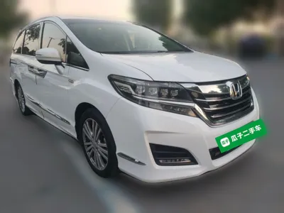 Honda Elysion 2016, 151900 км, за 118162.3 CNY