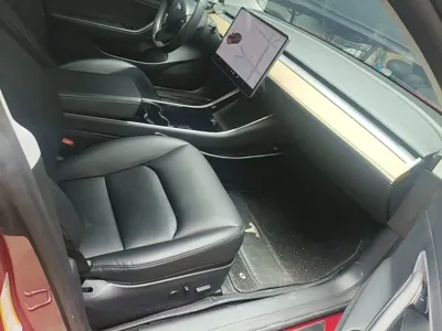 Tesla Model 3 2020, 66800 км, за 104300 CNY - фото 20