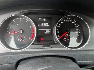 Volkswagen Golf 2016, 77000 км, за 32800 CNY - фото 6