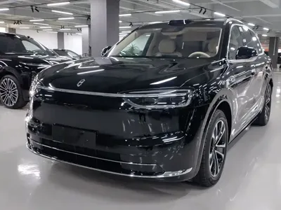 AITO 问界 AITO M7 · 2026 год