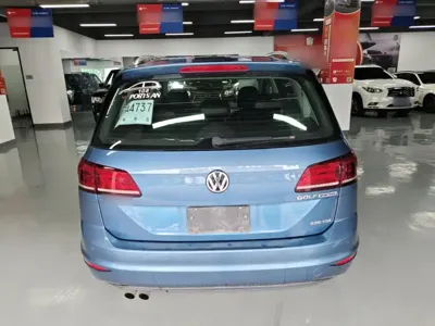 Volkswagen Golf Sportsvan 2017, 72600 км, за 49100 CNY - фото 6