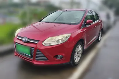 Ford Focus · 2012 год
