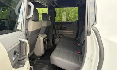 GMC Hummer EV 2025, 9609 км, за 169900000 KRW - фото 11