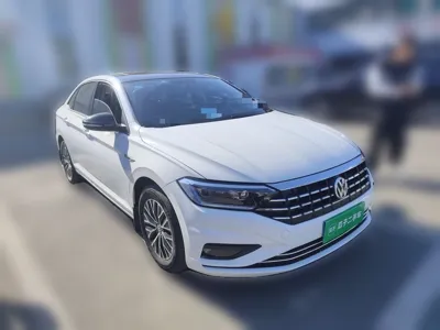 Volkswagen Sagitar 2020, 55900 км, за 71140.75 CNY