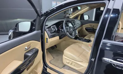 Kia Canival 2019, 56380 км, за 21990000 KRW - фото 10