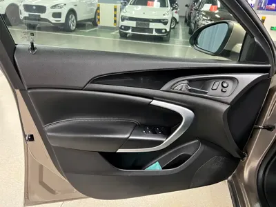 Buick Regal 2016, 126000 км, за 28800 CNY - фото 4