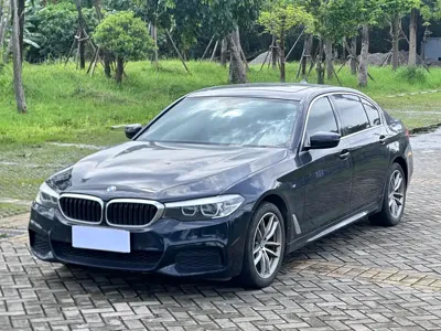 BMW 5 Series · 2020 год