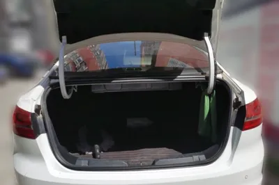 Ford Escort 2017, 21400 км, за 45387.65 CNY - фото 16