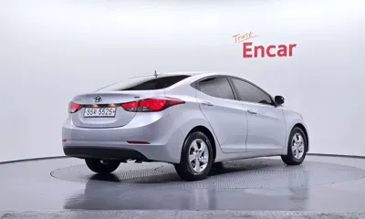 Hyundai Avante 2015, 96680 км, за 4900000 KRW